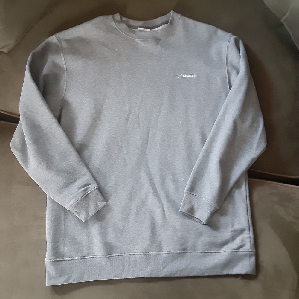 Columbia Crewneck - Picture 1 of 2